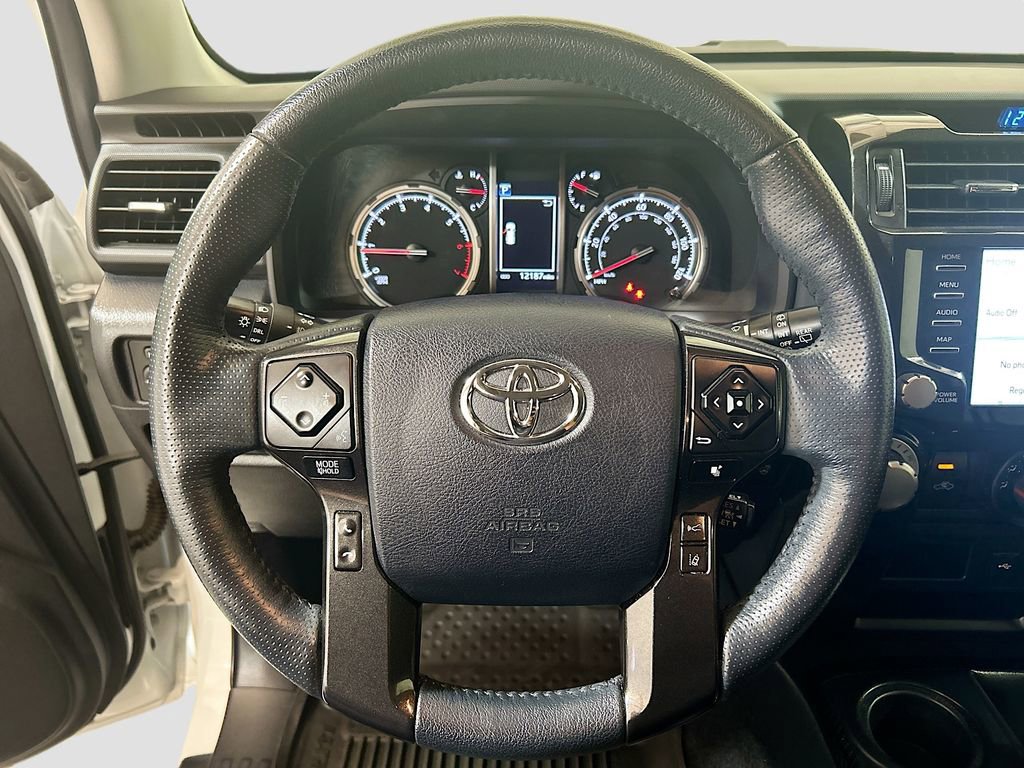 Used 2024 Toyota 4Runner TRD Off-Road Premium AWD/4WD image 9