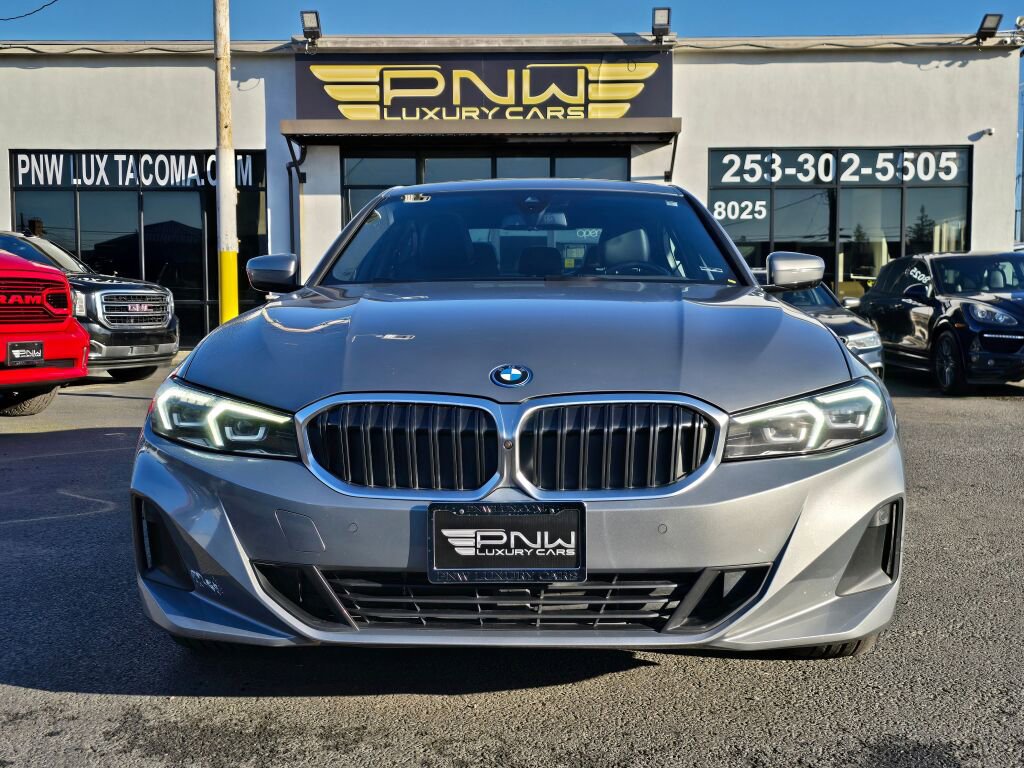 Used 2023 BMW 330e w/ Premium Package image 4