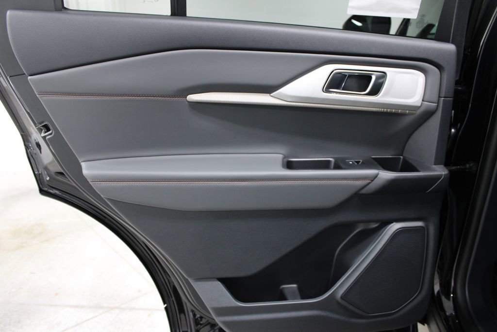 New 2026 Ford Explorer Active image 20