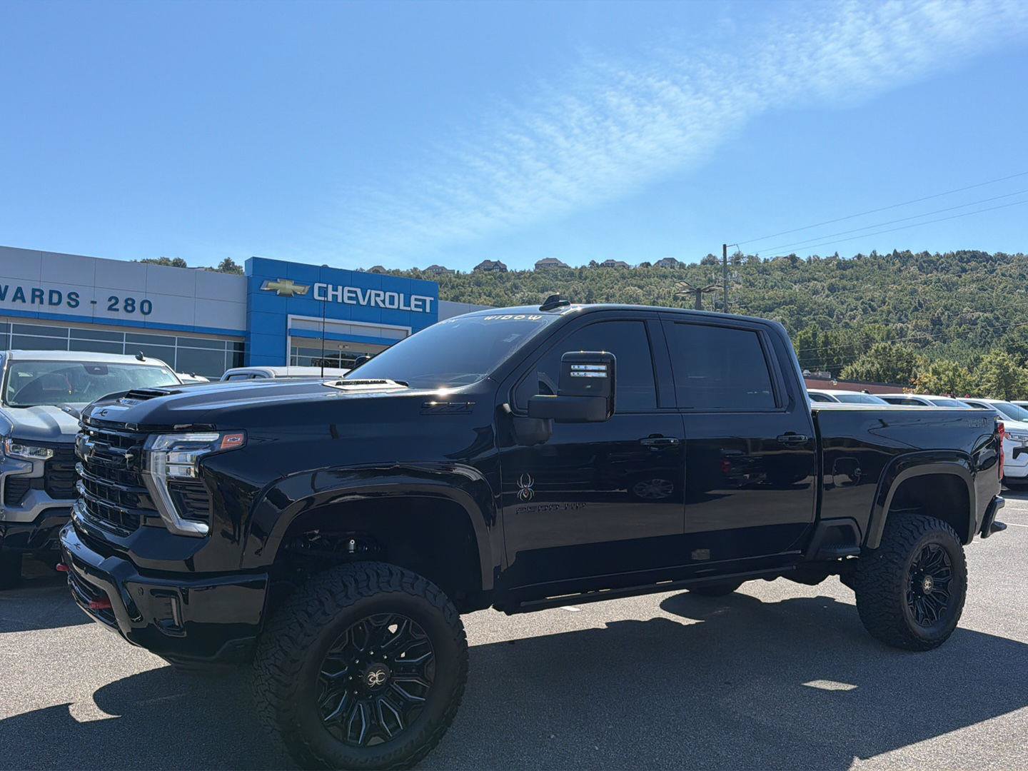 Used 2025 Chevrolet Silverado 2500 LTZ w/ LTZ Plus Package AWD/4WD video 1