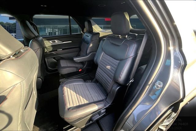 Used 2026 Ford Explorer ST-Line image 19