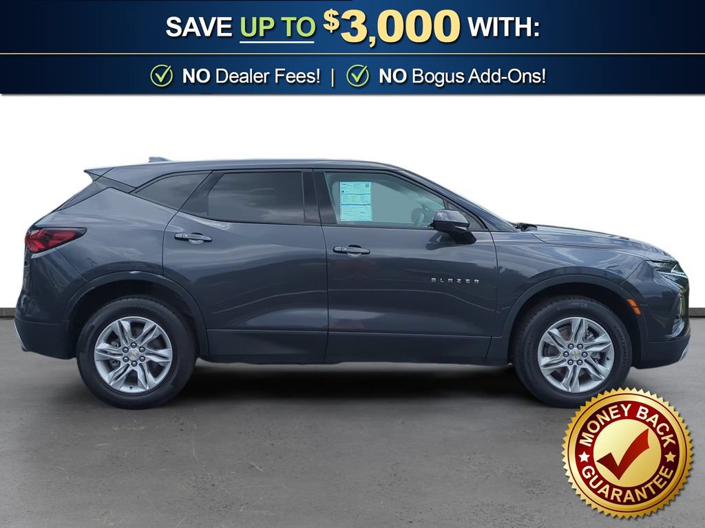 Used 2022 Chevrolet Blazer LT FWD image 8