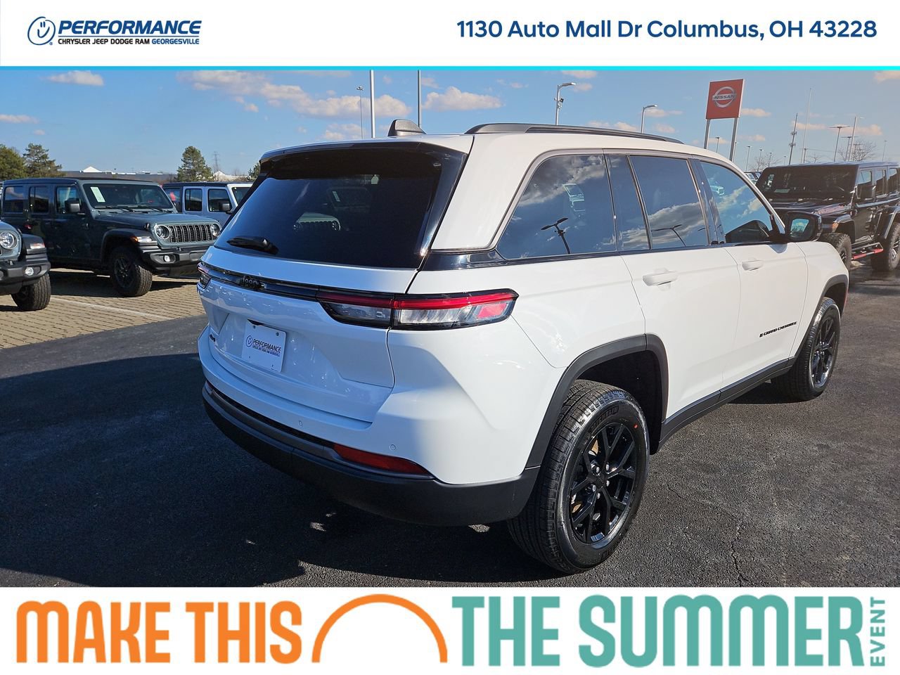 New 2026 Jeep Grand Cherokee Altitude AWD/4WD image 7