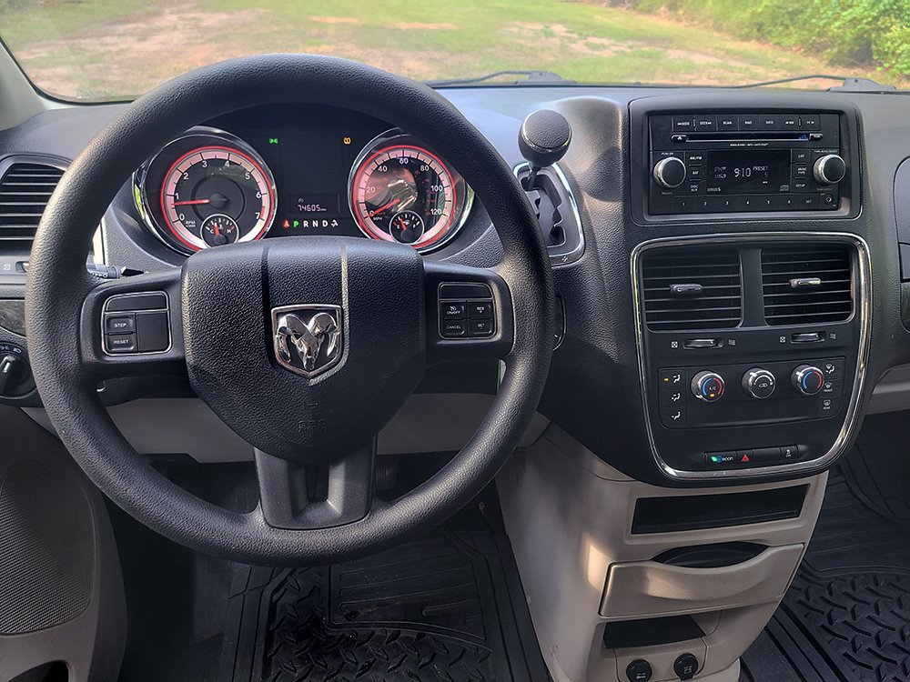 Used 2012 RAM C/V w/ PWR Window Group image 25