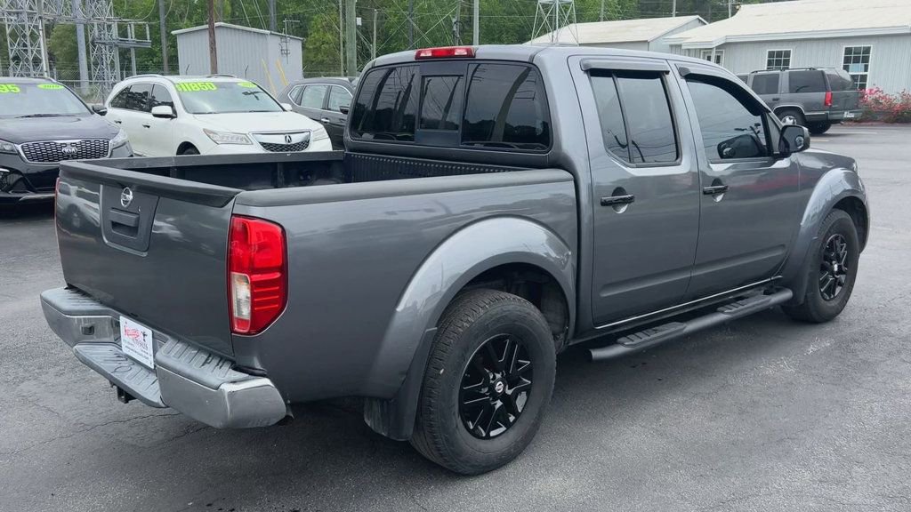 Used 2019 Nissan Frontier SV image 8