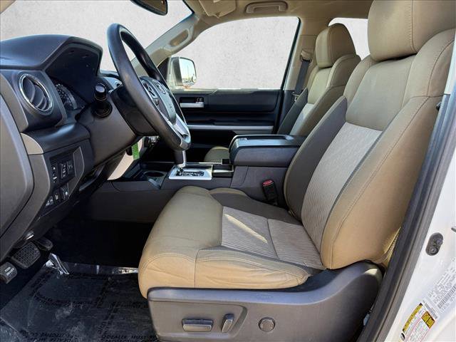 Used 2016 Toyota Tundra SR5 image 10