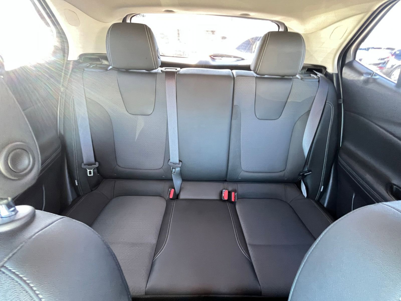 Used 2025 Buick Encore GX Preferred FWD image 37