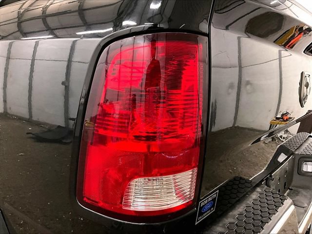 Used 2019 RAM 1500 Express w/ Express Value Package AWD/4WD image 28