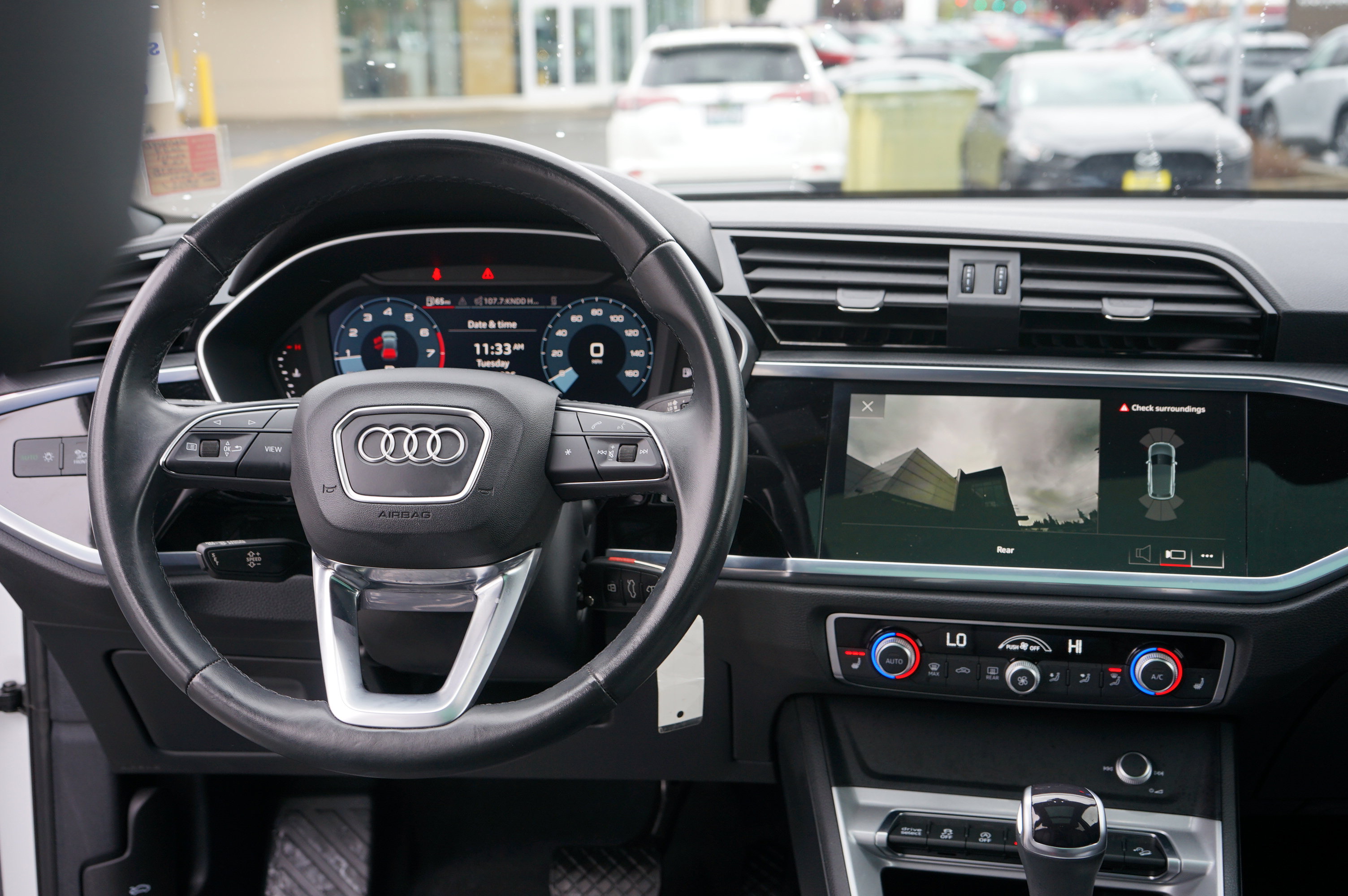 Used 2023 Audi Q3 2.0T Premium AWD/4WD image 23