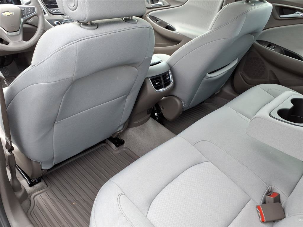 Used 2025 Chevrolet Malibu LT FWD image 15