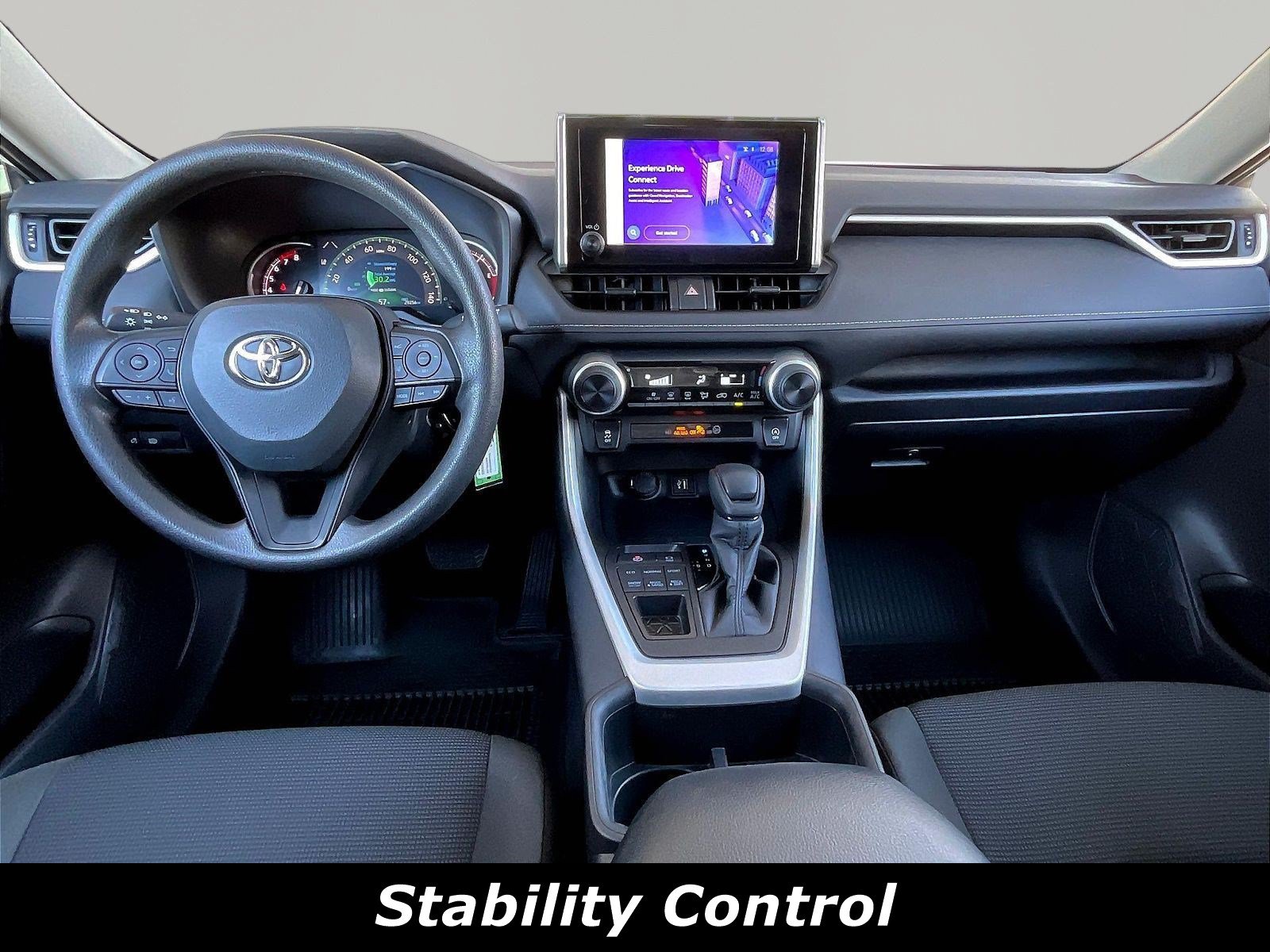 Used 2024 Toyota RAV4 LE AWD/4WD image 7