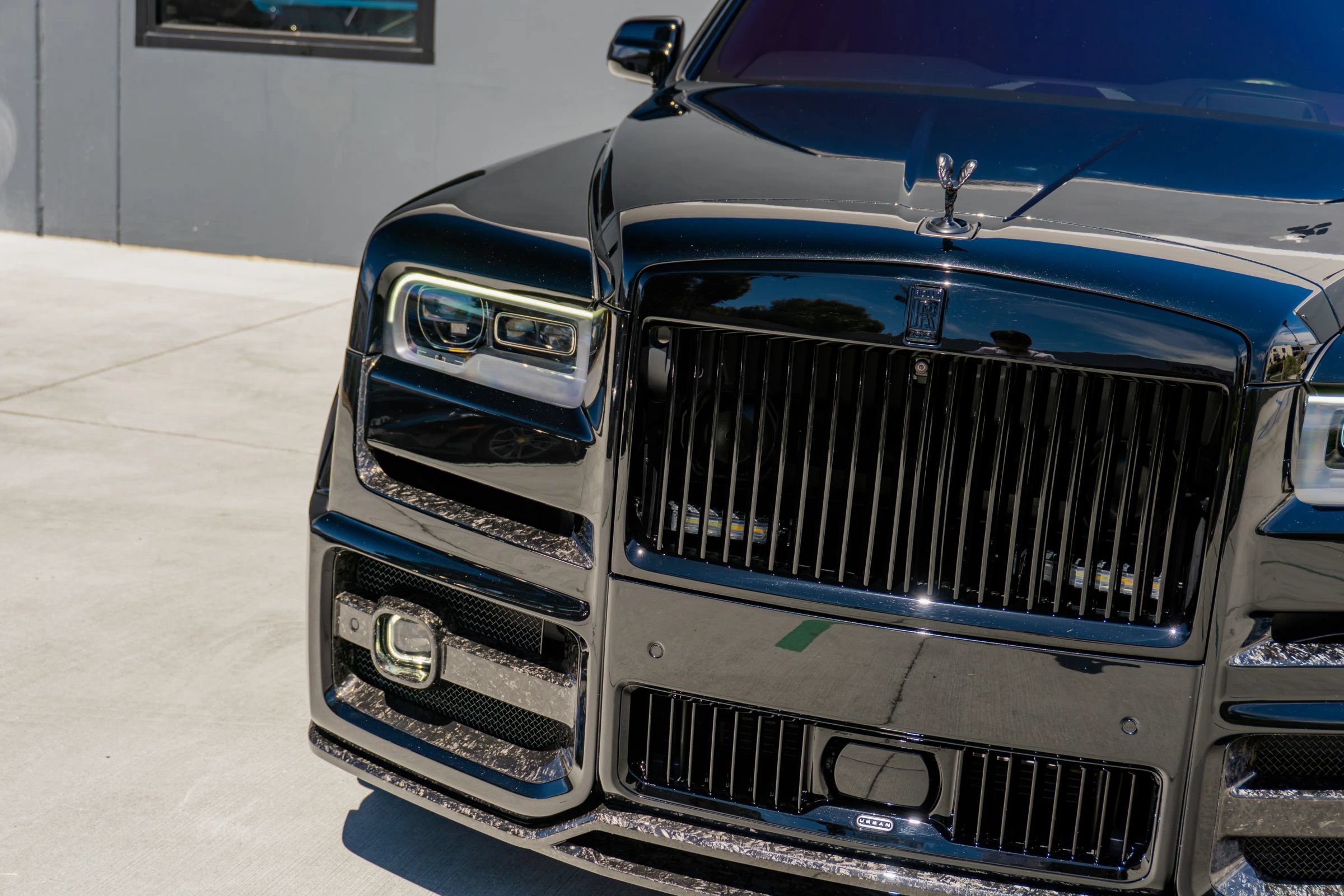Used 2019 Rolls-Royce Cullinan AWD/4WD image 29