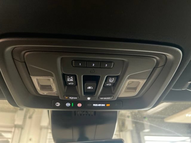 New 2026 Chevrolet Silverado 2500 ZR2 AWD/4WD image 17