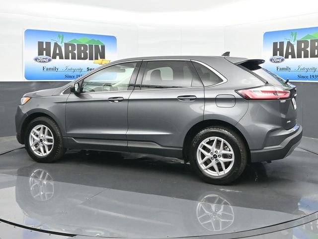Used 2024 Ford Edge SEL image 3
