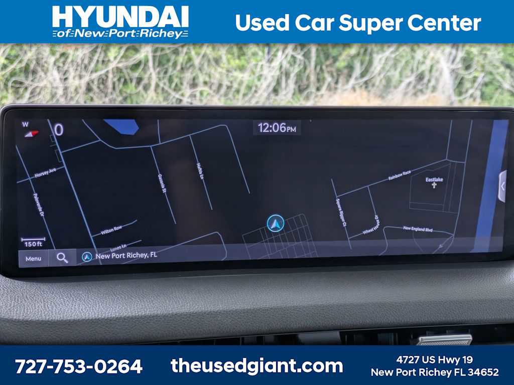 Used 2025 Genesis GV70 2.5T w/ Select Package AWD/4WD image 29