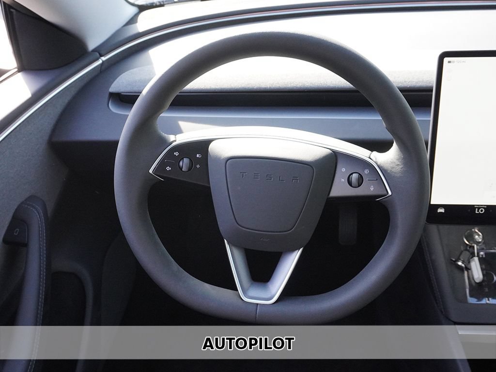 Used 2024 Tesla Model 3 Standard Range RWD image 3