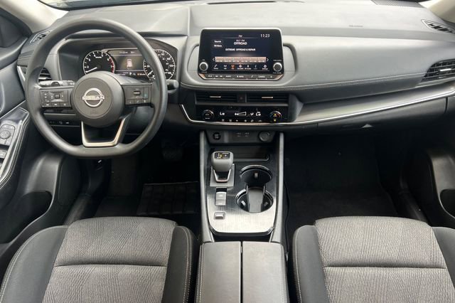 Used 2024 Nissan Rogue SV image 16