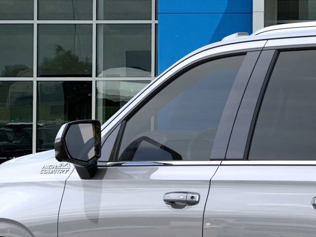 New 2026 Chevrolet Suburban High Country image 12