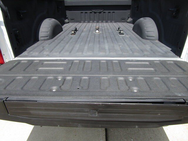 Used 2022 Ford F450 XLT w/ XLT Premium Package AWD/4WD image 8