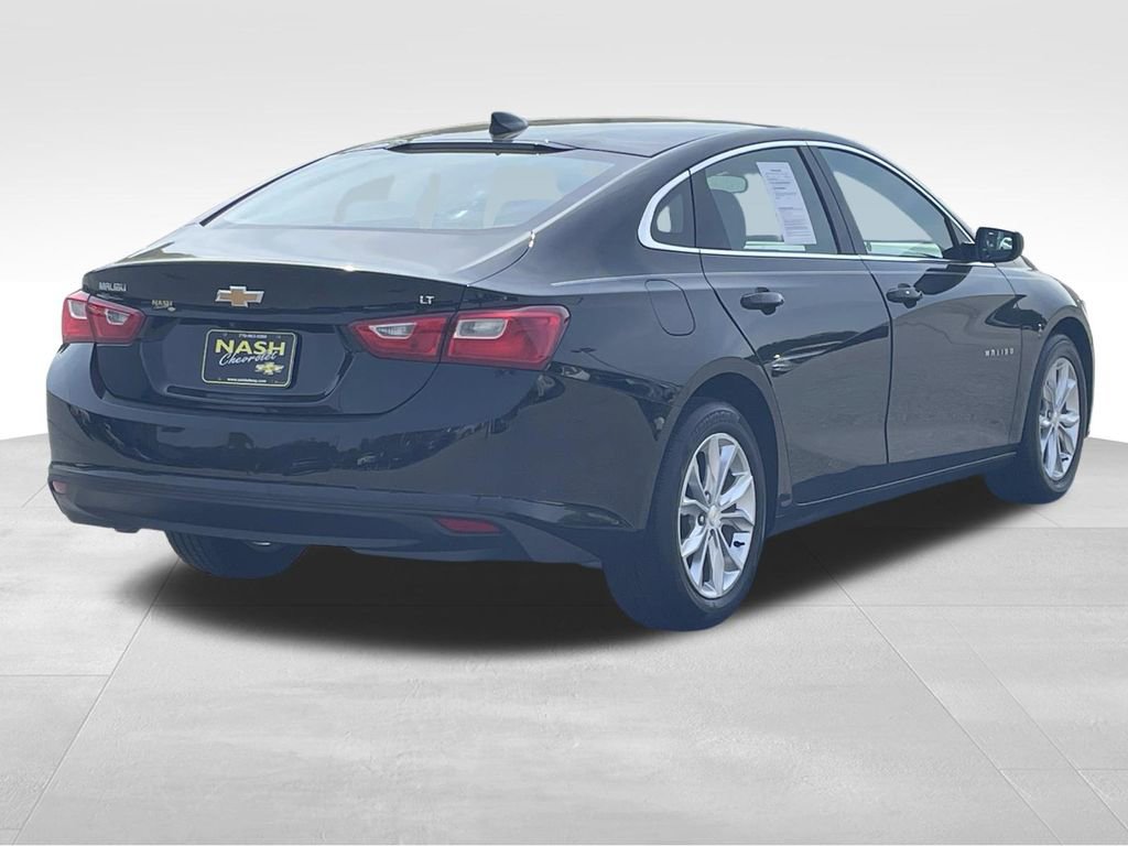 Used 2023 Chevrolet Malibu LT image 3