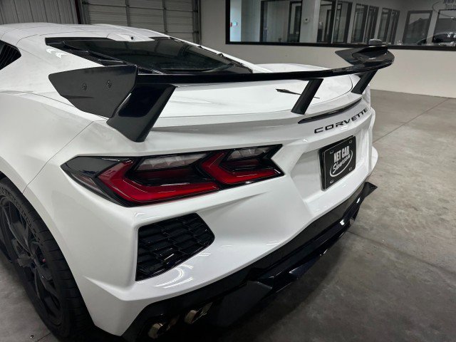 Used 2022 Chevrolet Corvette Stingray Premium Cpe w/ Z51 Performance Package RWD image 39