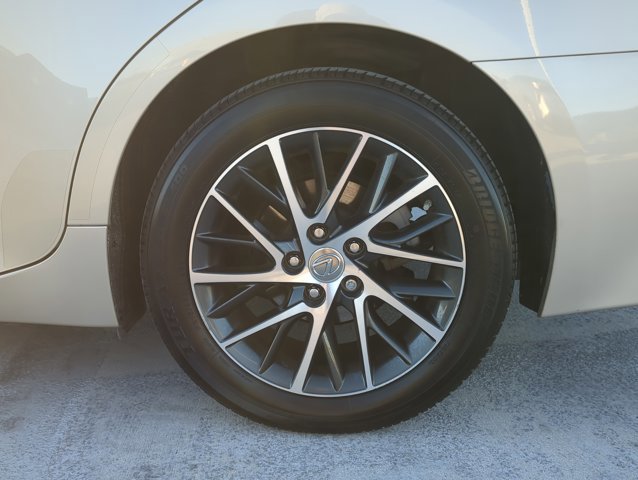 Used 2016 Lexus ES 350 image 5