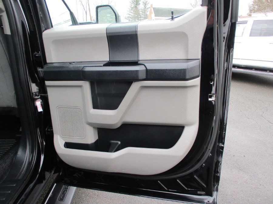 Used 2017 Ford F250 XL w/ STX Appearance Package image 39