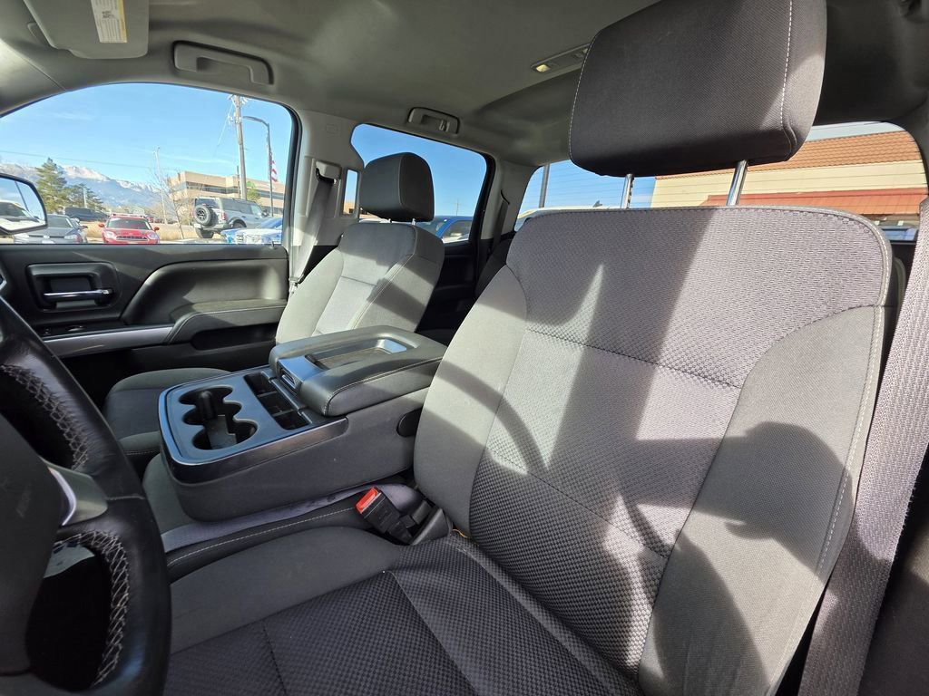 Used 2018 Chevrolet Silverado 1500 LT w/ All Star Edition image 11