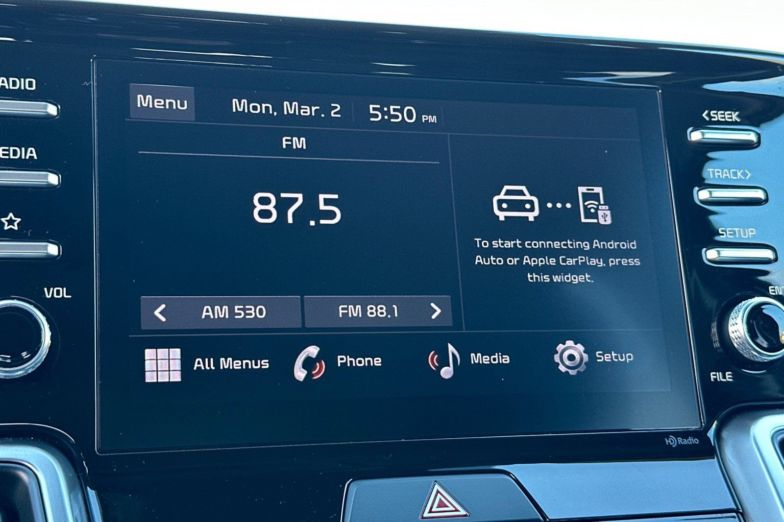 Used 2022 Kia Sorento LX image 22