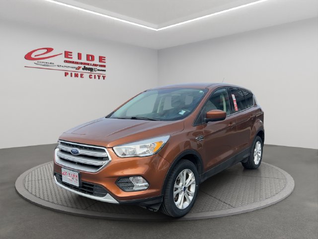 Used 2017 Ford Escape SE