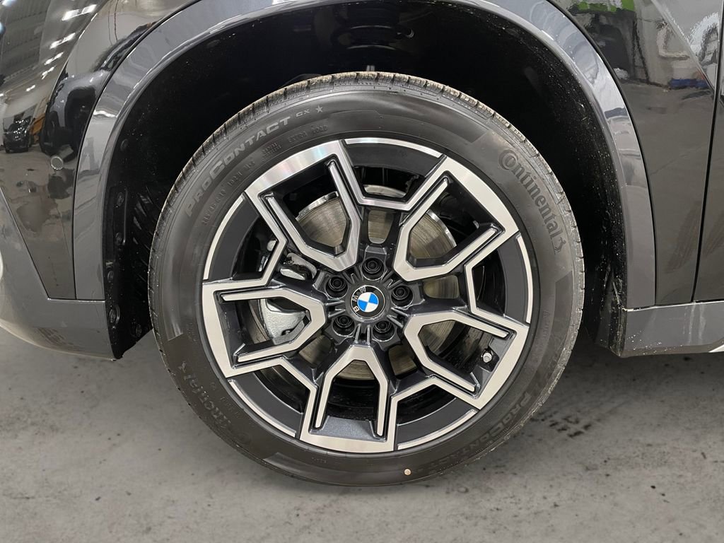 New 2026 BMW X1 xDrive28i w/ Technology Package image 14