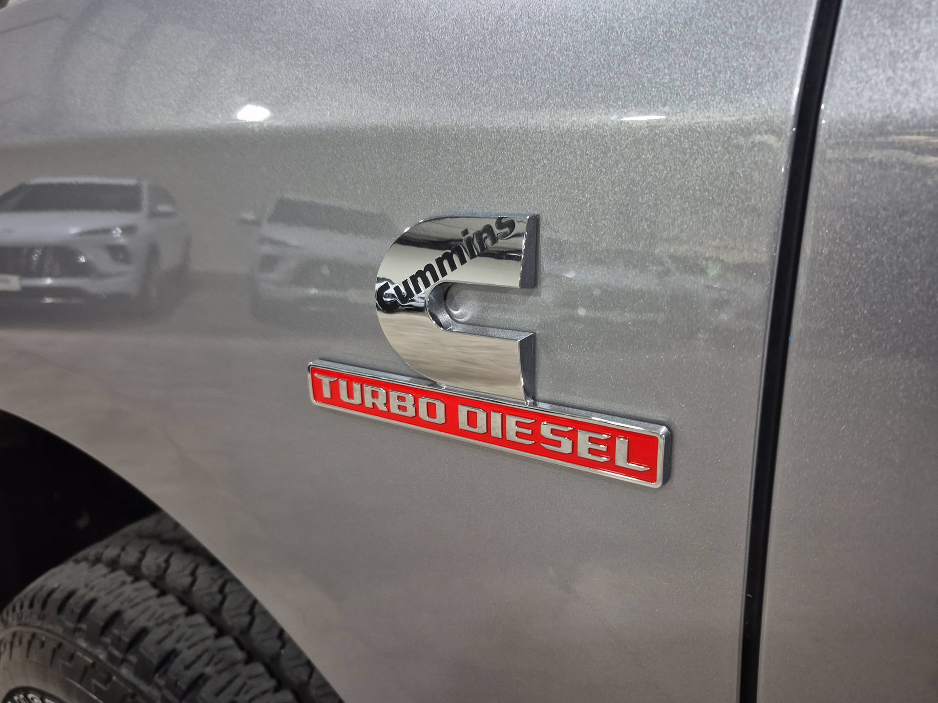 Used 2024 RAM 2500 Laramie w/ Safety Group AWD/4WD image 31