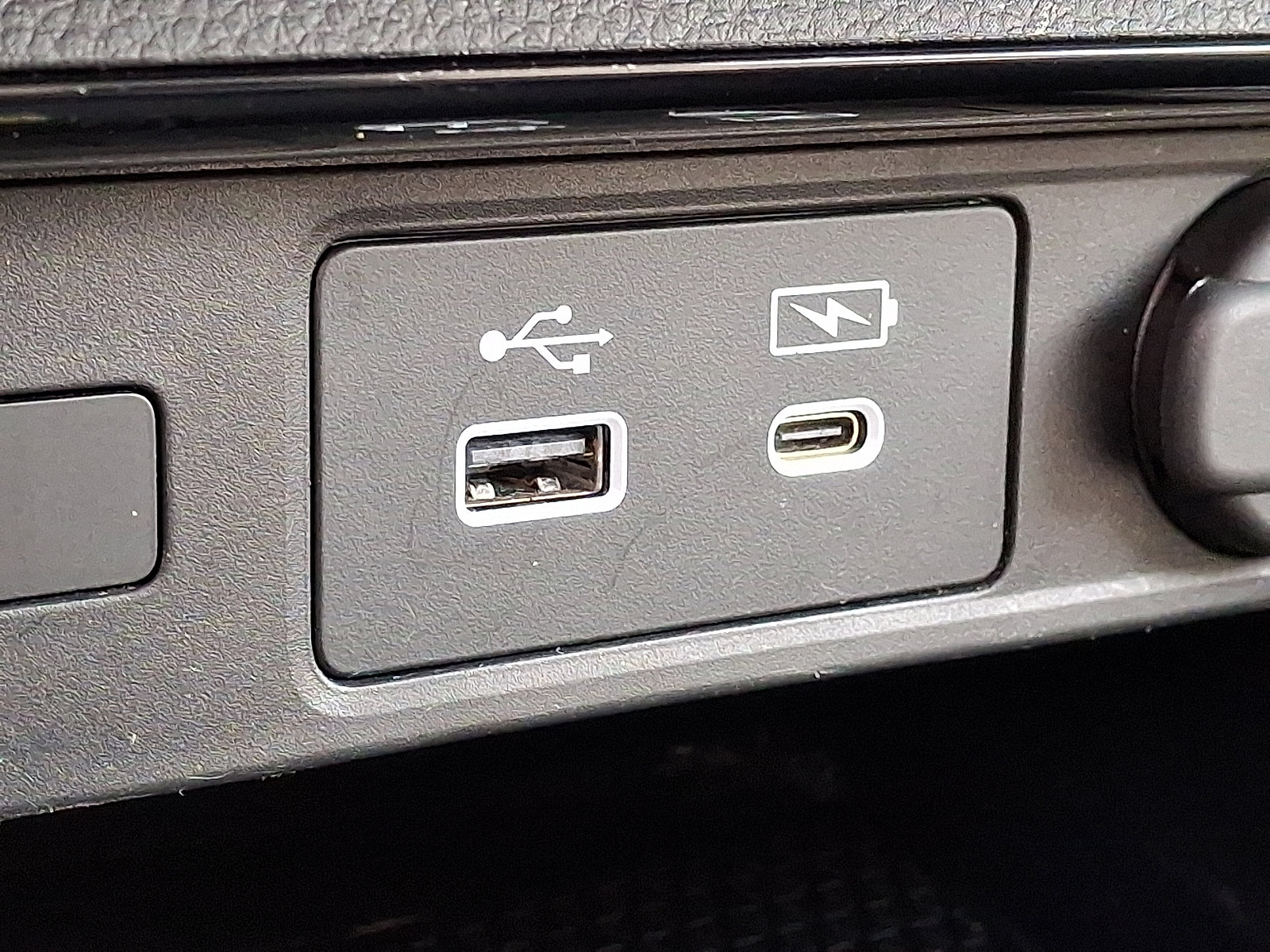 Used 2024 Honda CR-V EX-L image 25