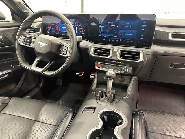 Used 2026 Ford Mustang Premium image 15
