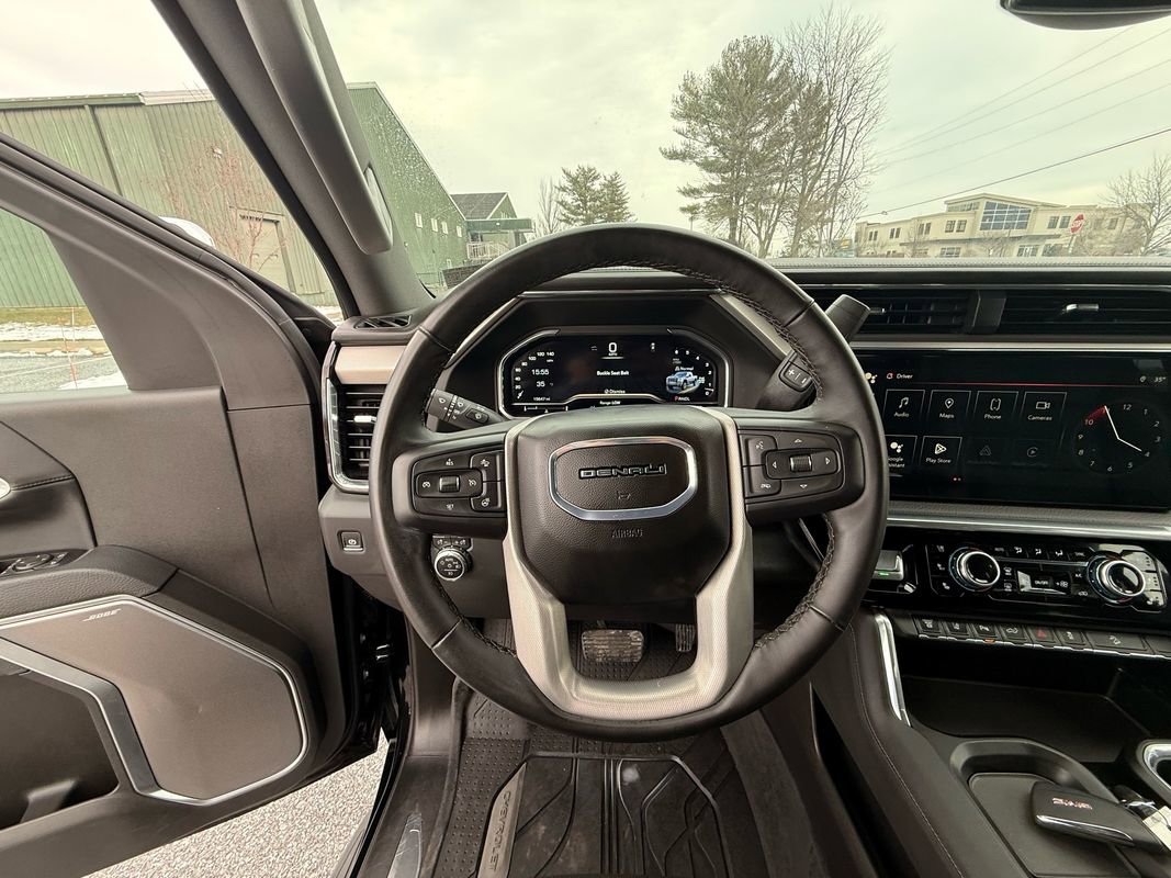 Used 2025 GMC Sierra 2500 Denali image 19