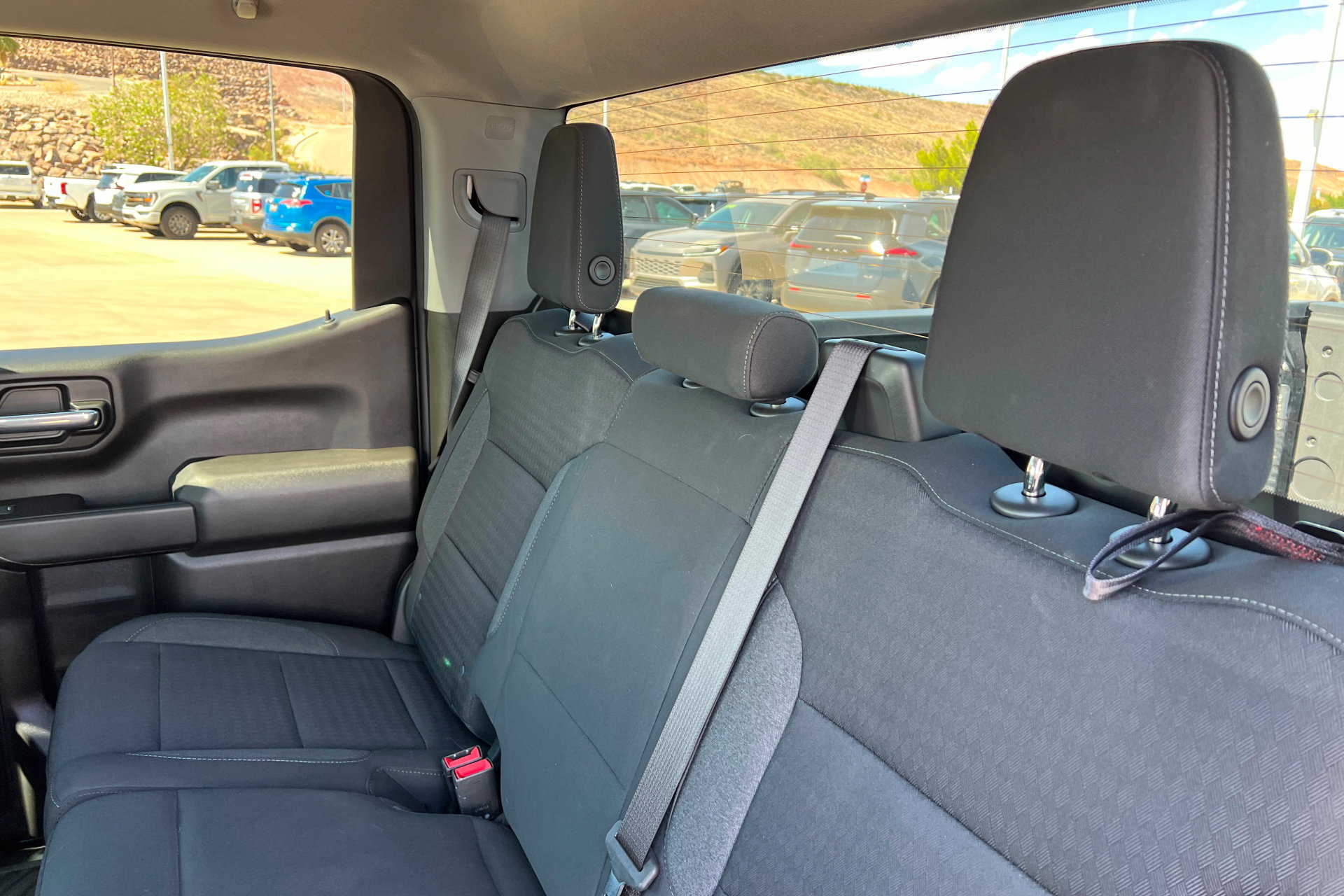 Used 2022 Chevrolet Silverado 1500 Custom AWD/4WD image 21