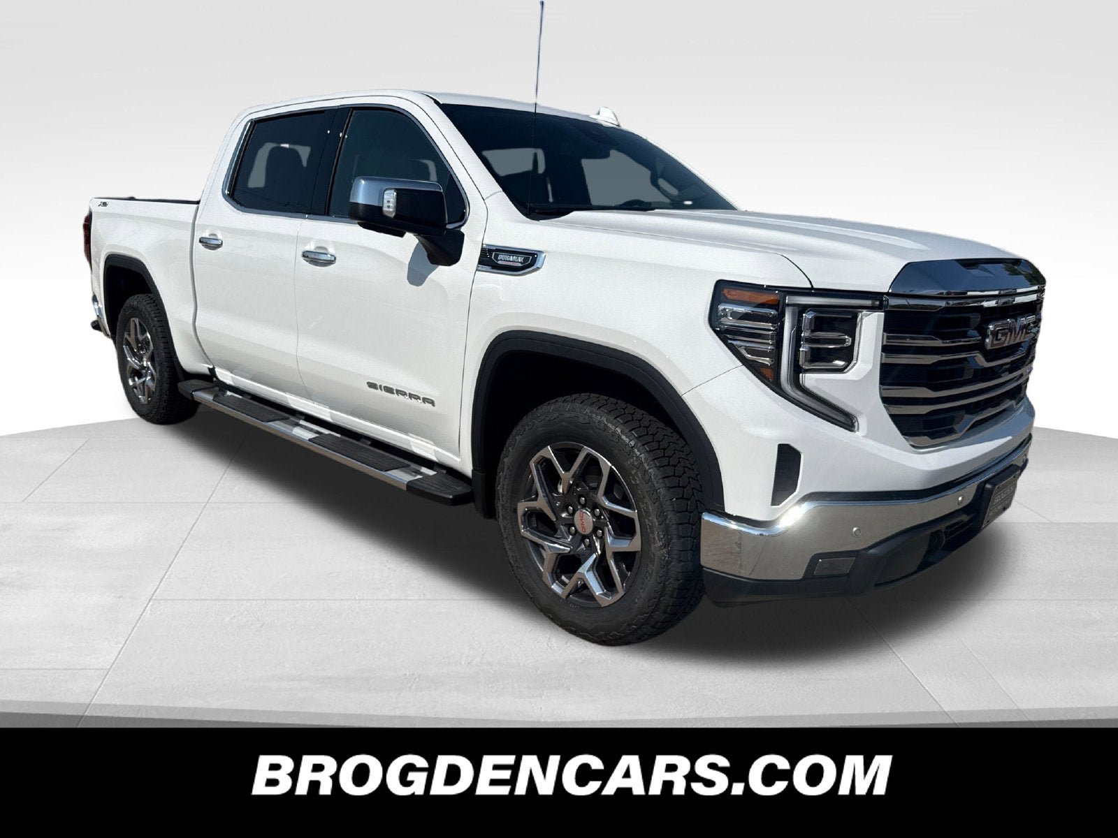 New 2026 GMC Sierra 1500 SLT w/ SLT Premium Plus Package
