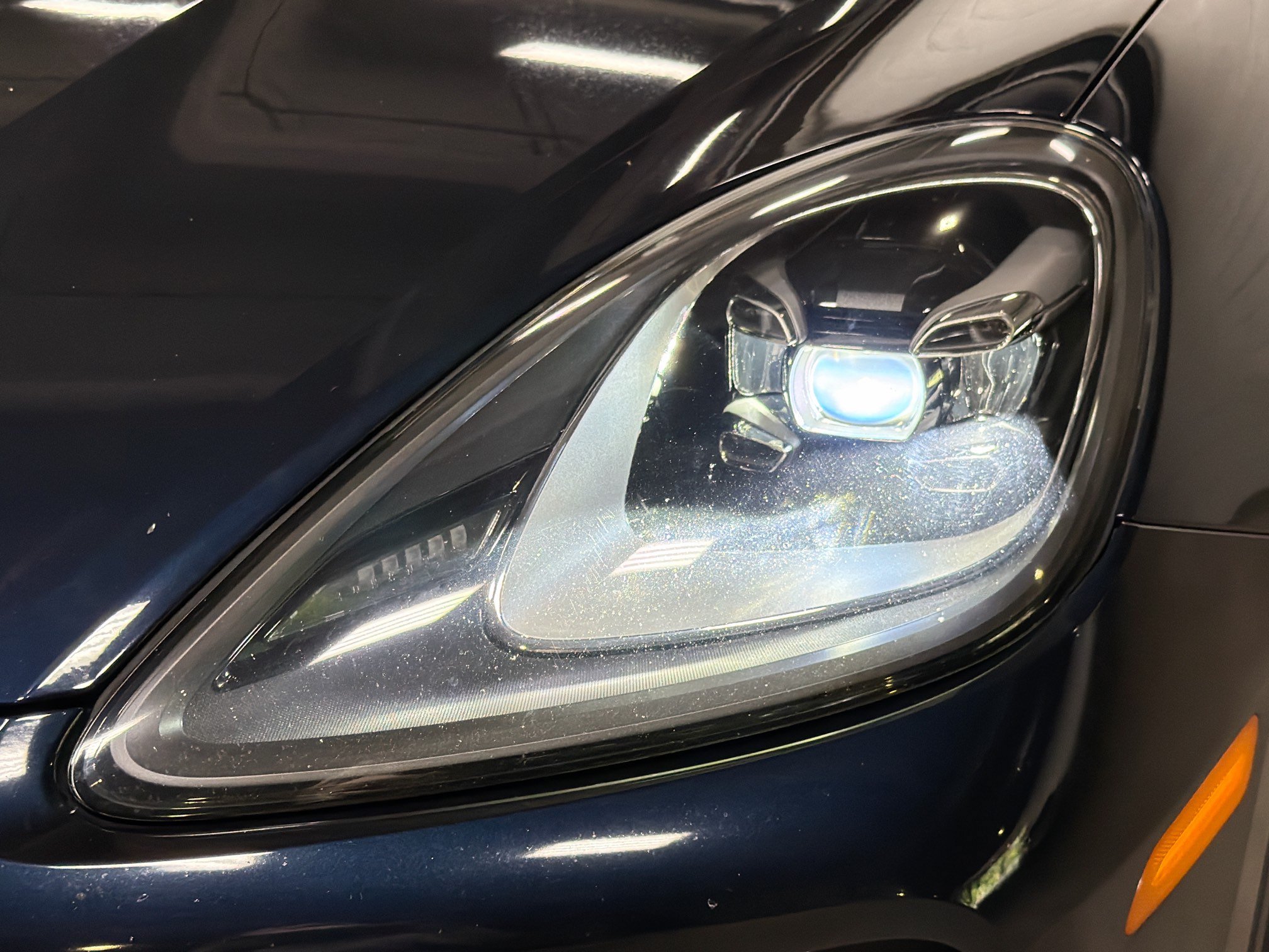 Certified 2020 Porsche Cayenne AWD/4WD image 10