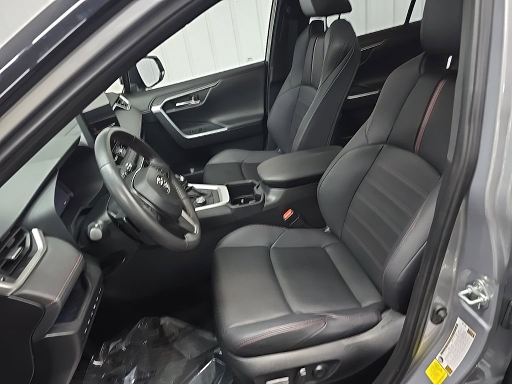 Used 2023 Toyota RAV4 XSE w/ Premium Package AWD/4WD image 30