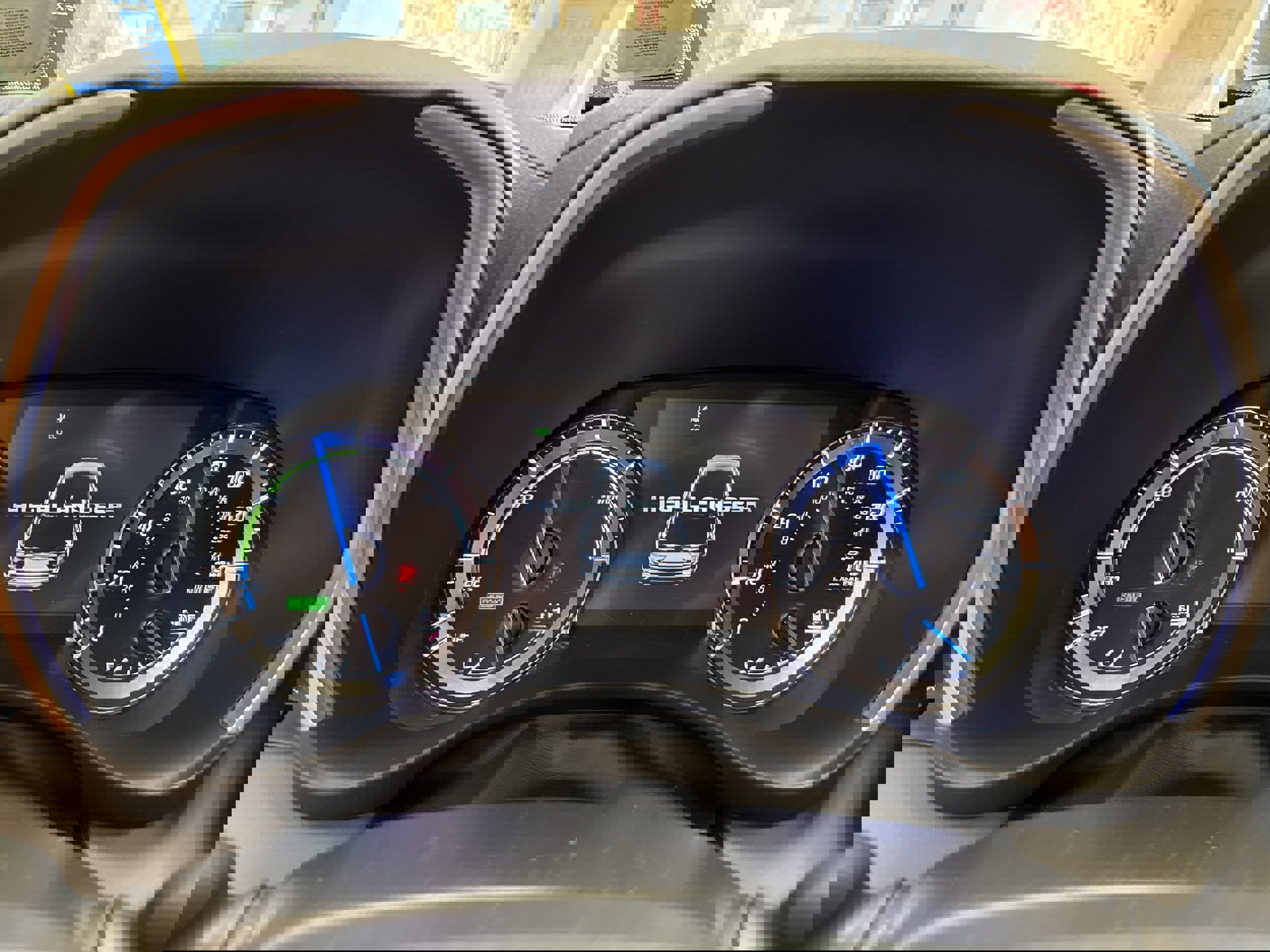 Used 2022 Toyota Highlander XLE image 35