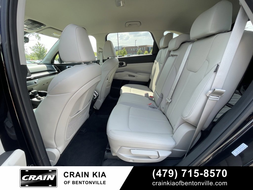 New 2025 Kia Sorento S image 26
