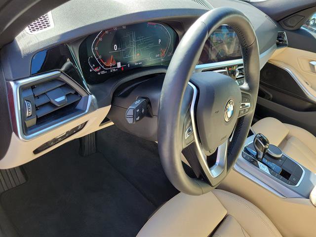 Used 2021 BMW 330i Sedan w/ Premium Package image 19