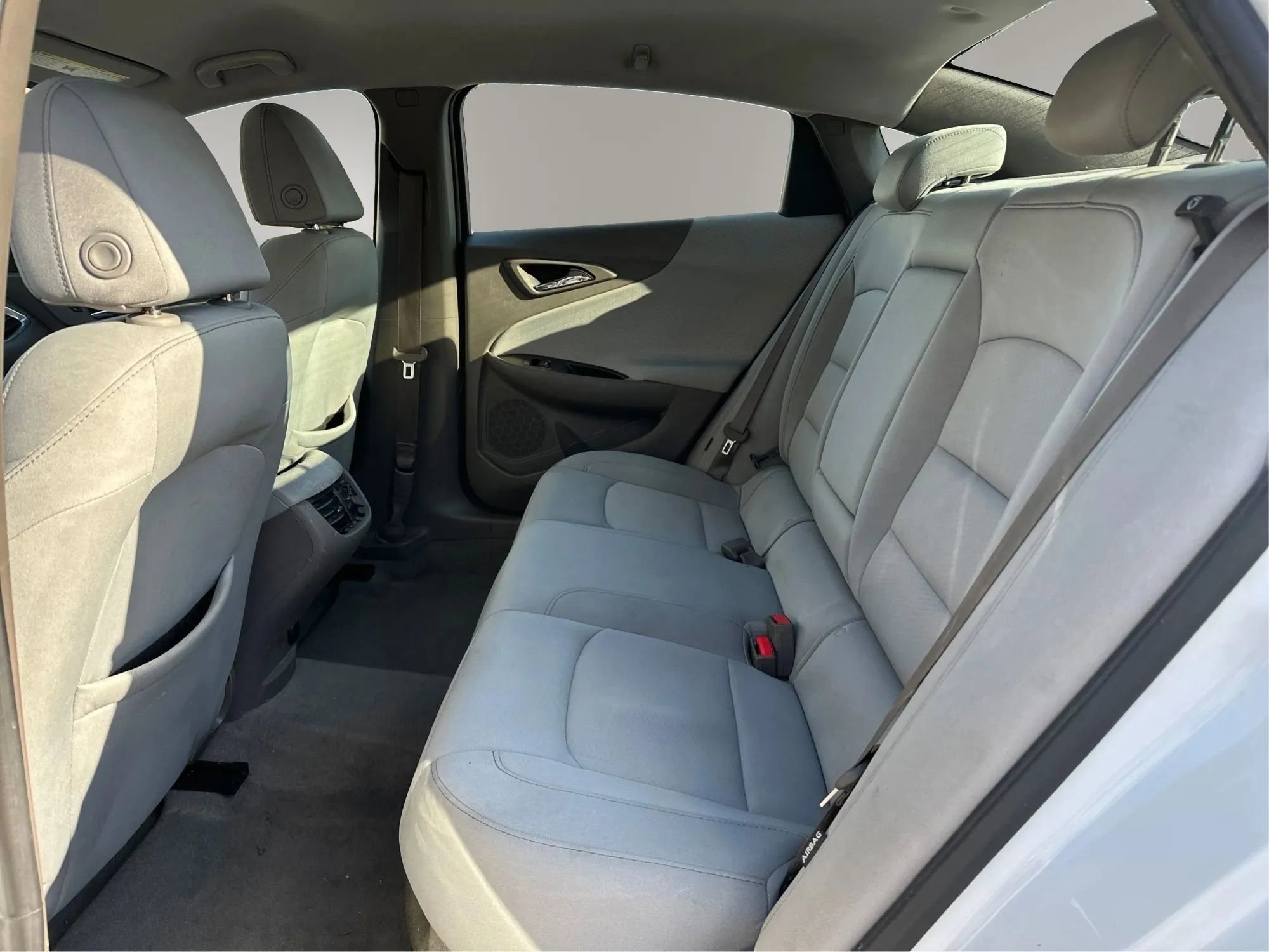 Used 2016 Chevrolet Malibu LT image 10