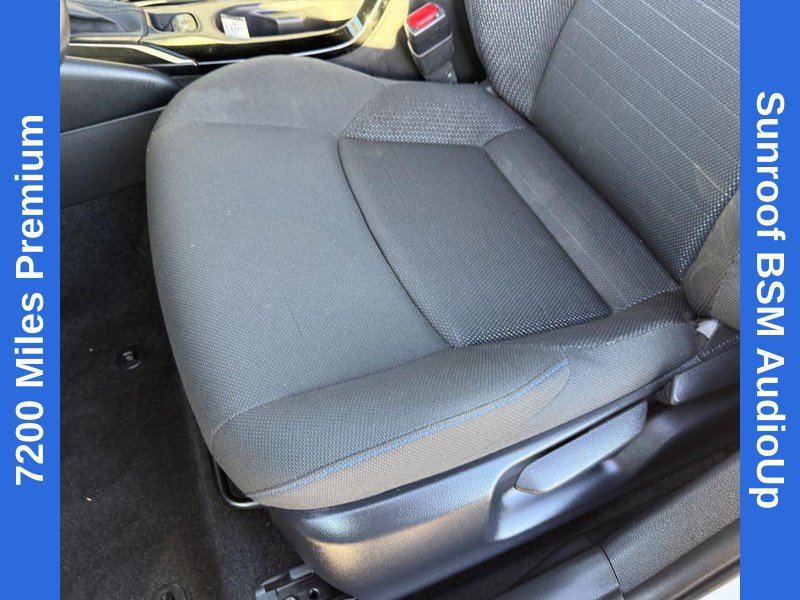 Used 2020 Toyota Corolla SE w/ SE Premium Package FWD image 17