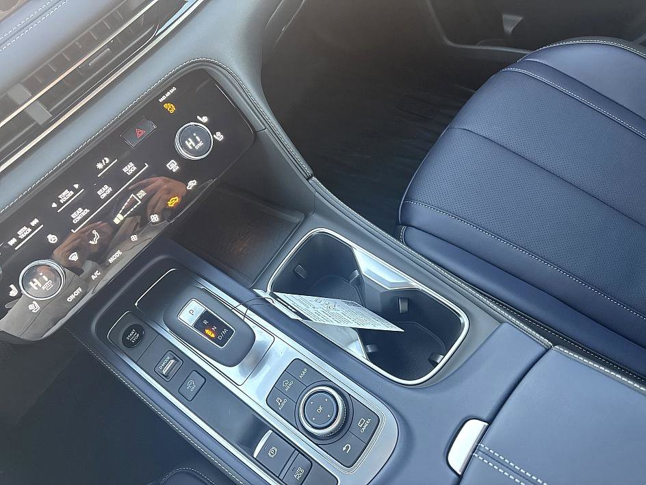 New 2026 INFINITI QX60 Sport image 10