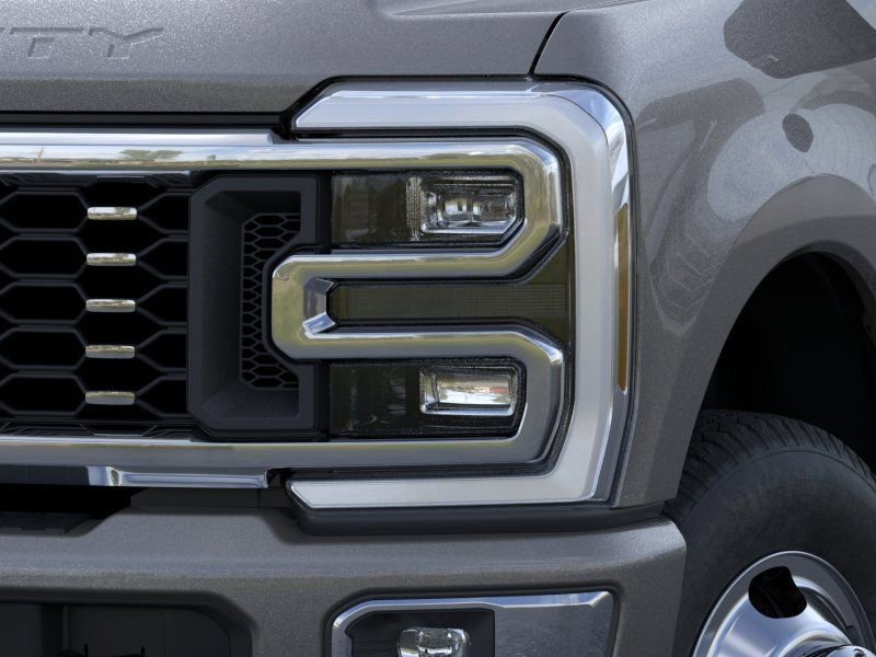 New 2026 Ford F350 Platinum AWD/4WD image 18