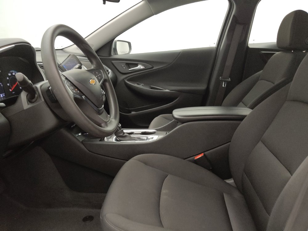 Used 2024 Chevrolet Malibu LT image 17