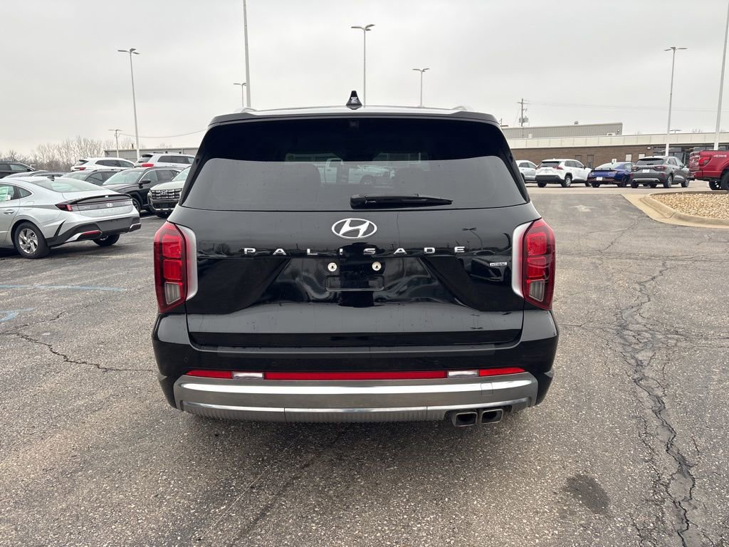 Used 2023 Hyundai Palisade Calligraphy w/ Cargo Package image 5