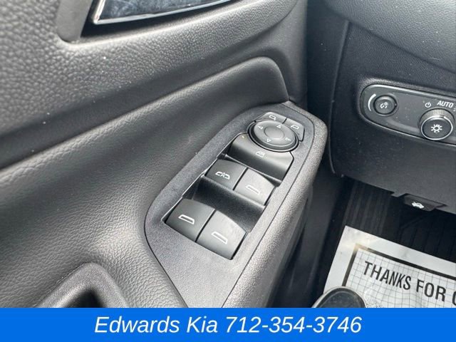 Used 2018 Chevrolet Equinox LT image 27