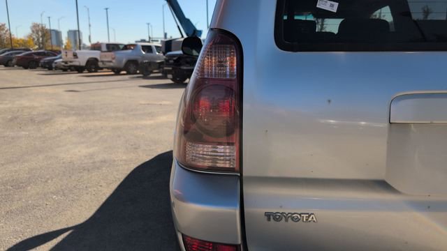 Used 2004 Toyota 4Runner SR5 image 26
